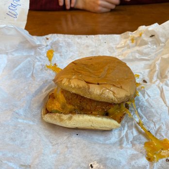 Kincaid's Hamburgers - Cattleman's -messy but tasty - Burgers Near Me - Fort Worth, Texas Kincaid's Hamburgers - Cattleman's -messy but tasty - Burgers Near Me - Fort Worth, Texas