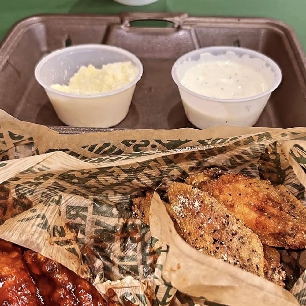Wingstop - Lemon pepper wings and barbecue wings - Chicken Wings Near Me - Naranja, Florida Wingstop - Lemon pepper wings and barbecue wings - Chicken Wings Near Me - Naranja, Florida