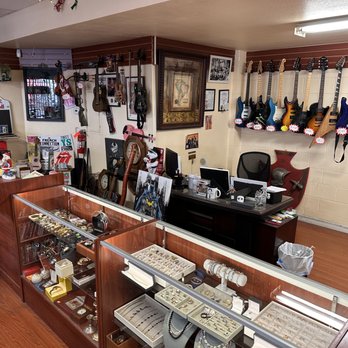 Allright Pawnshop - Jewelry Near Me - Simi Valley, California Allright Pawnshop - Jewelry Near Me - Simi Valley, California