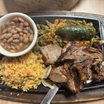 Zapien's Salsa Grill - Carnitas Plate - Mexican Near Me - Pico Rivera, California Zapien's Salsa Grill - Carnitas Plate - Mexican Near Me - Pico Rivera, California