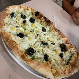 Burgundy Pizza Burgundy Pizza