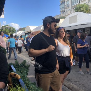Las Olas Art Fair - Lots of people.... - Festivals Near Me - Fort Lauderdale, Florida Las Olas Art Fair - Lots of people.... - Festivals Near Me - Fort Lauderdale, Florida
