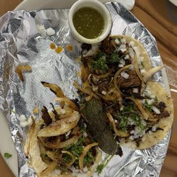 Tacos auténticos de al pastor Tacos auténticos de al pastor