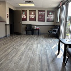 Jiffy Lube - The waiting area