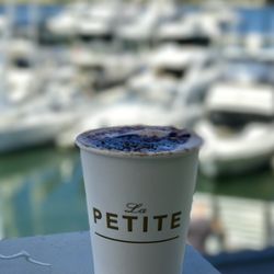 La Petite - Cappuccino