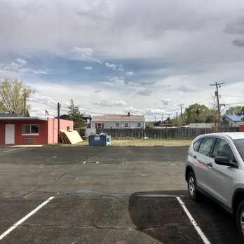 Bryce Way Motel - View from my filthy room. - Hotels Near Me - Panguitch, Utah Bryce Way Motel - View from my filthy room. - Hotels Near Me - Panguitch, Utah