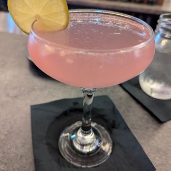 Lost Cowboy Brewing - Cosmo - Brewpubs Near Me - Nashua, New Hampshire