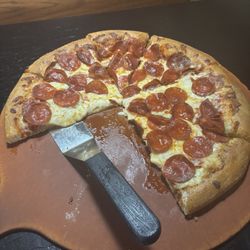 Pizza Hut - So cheesy, mmm...