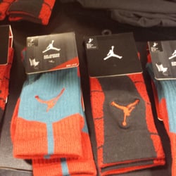 Shoe City Eastpoint - Got those Jordan socks for that a**