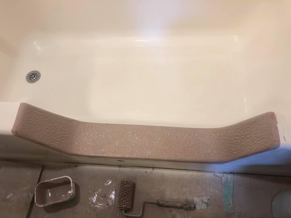Slide of Tom Young Bathtub Repair & Refinishing