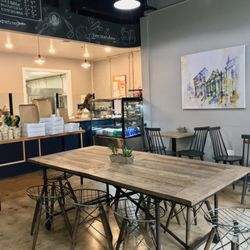 TM Breads & Pastries