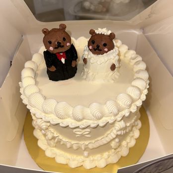Irene's Bakery - a wedding cake in a box - Bakeries Near Me - Lewisville, Texas Irene's Bakery - a wedding cake in a box - Bakeries Near Me - Lewisville, Texas