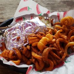 Pitas in Paradise - Chicken pita with curly fries