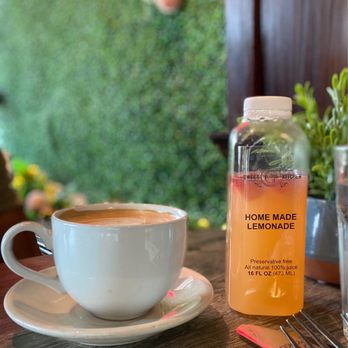Sweet Kitchen - Homemade Lemonade and Strawberry Juice - Bakeries Near Me - Montclair, New Jersey