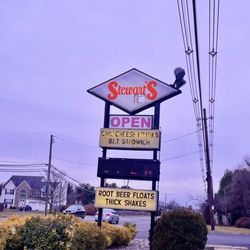 Stewart's Root Beer Drive-In - Sign