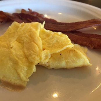 Hidden Cafe - Scrambled egg and bacon - New American Near Me - Camarillo, California Hidden Cafe - Scrambled egg and bacon - New American Near Me - Camarillo, California