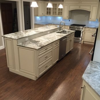 KB Kelley's Flooring - Flooring Near Me - Rochester, New Hampshire
