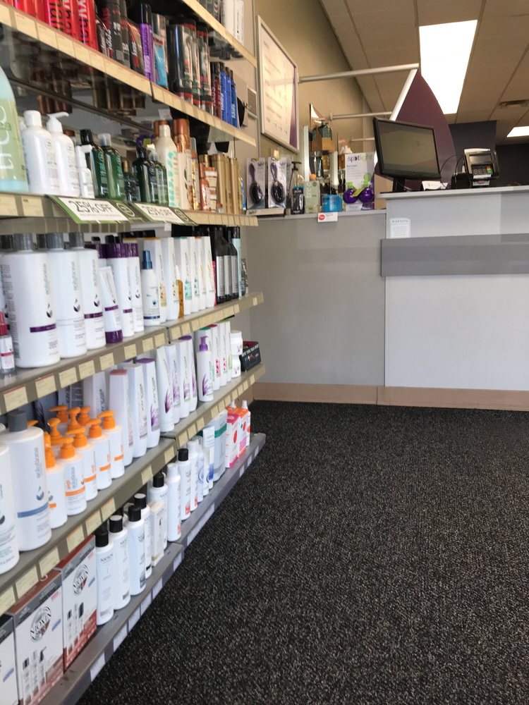 GREAT CLIPS 12 Photos & 47 Reviews Hair Salons 40405 Winchester