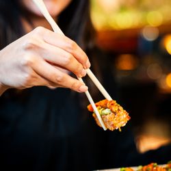 Limon - Limón Crispy Bites: Lightly-crisped rice bites, topped with spicy tuna, yuzu avocado, acevichado-eel sauce & tobiko.