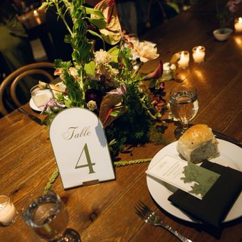 Pilar Floral Studio - Table areangement - Floral Designers Near Me - Temecula, California