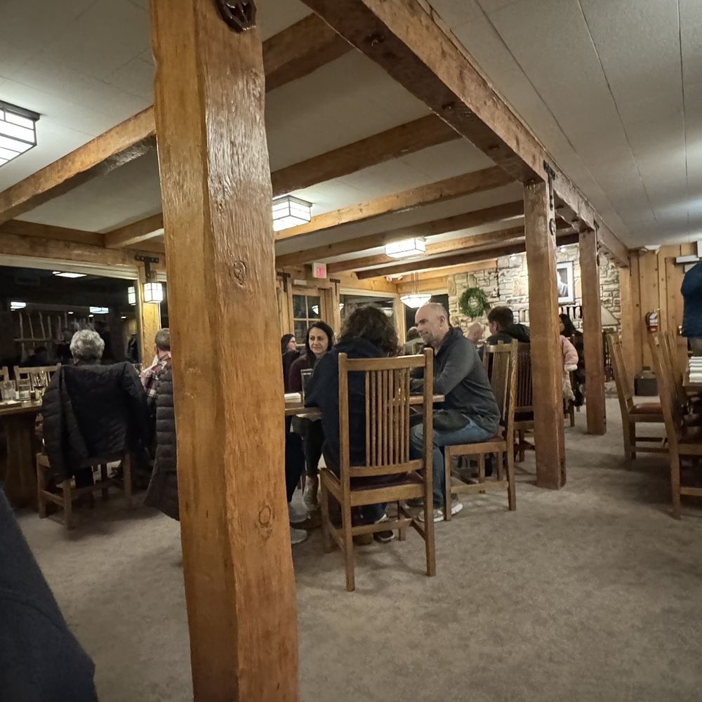 Restaurant interruption Christmas eve Restaurant interruption Christmas eve
