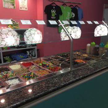 sweetFrog Premium Frozen Yogurt - Ice Cream & Frozen Yogurt Near Me - Concord, North Carolina sweetFrog Premium Frozen Yogurt - Ice Cream & Frozen Yogurt Near Me - Concord, North Carolina