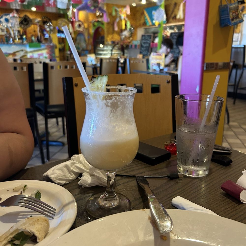 Eddie's Rey de la Birria - Piña colada - Mexican Near Me - Rochester, Minnesota