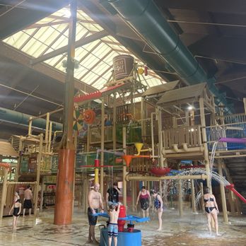 Great Wolf Lodge - Resorts Near Me - Baraboo, Wisconsin Great Wolf Lodge - Resorts Near Me - Baraboo, Wisconsin