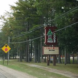 Redwood Steak House - Redwood Motor Inn Lodge is attached to the Redwood Steakhouse
