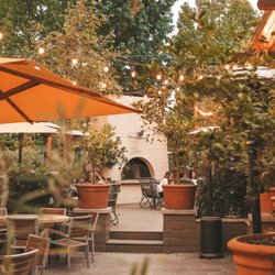 The Garland - Enjoy the Patio at The Front Yard