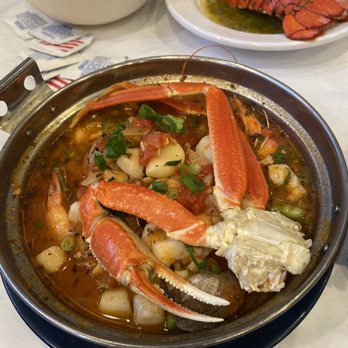 Karai Crab - Cioppino - Seafood Near Me - Honolulu, Hawaii Karai Crab - Cioppino - Seafood Near Me - Honolulu, Hawaii