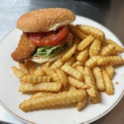 Cracklin Kings - Chicken Sandwich