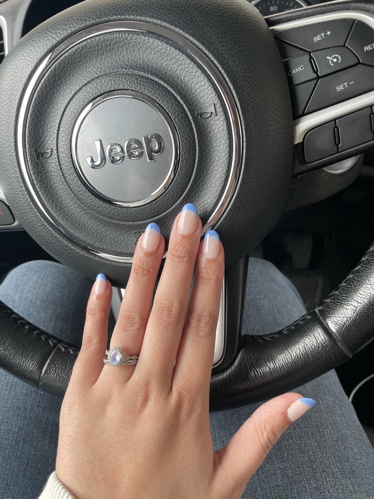 PRETTY NAILS Updated May 2024 34 Photos & 21 Reviews 609