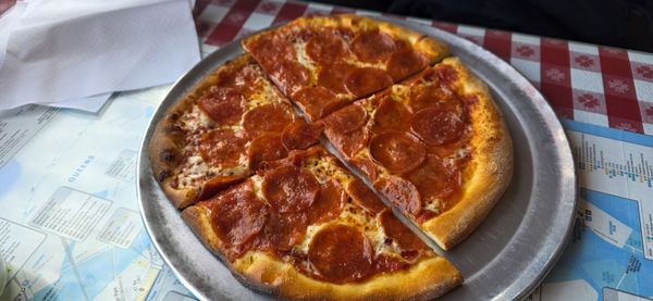 Leon Gessi New York Pizza by null