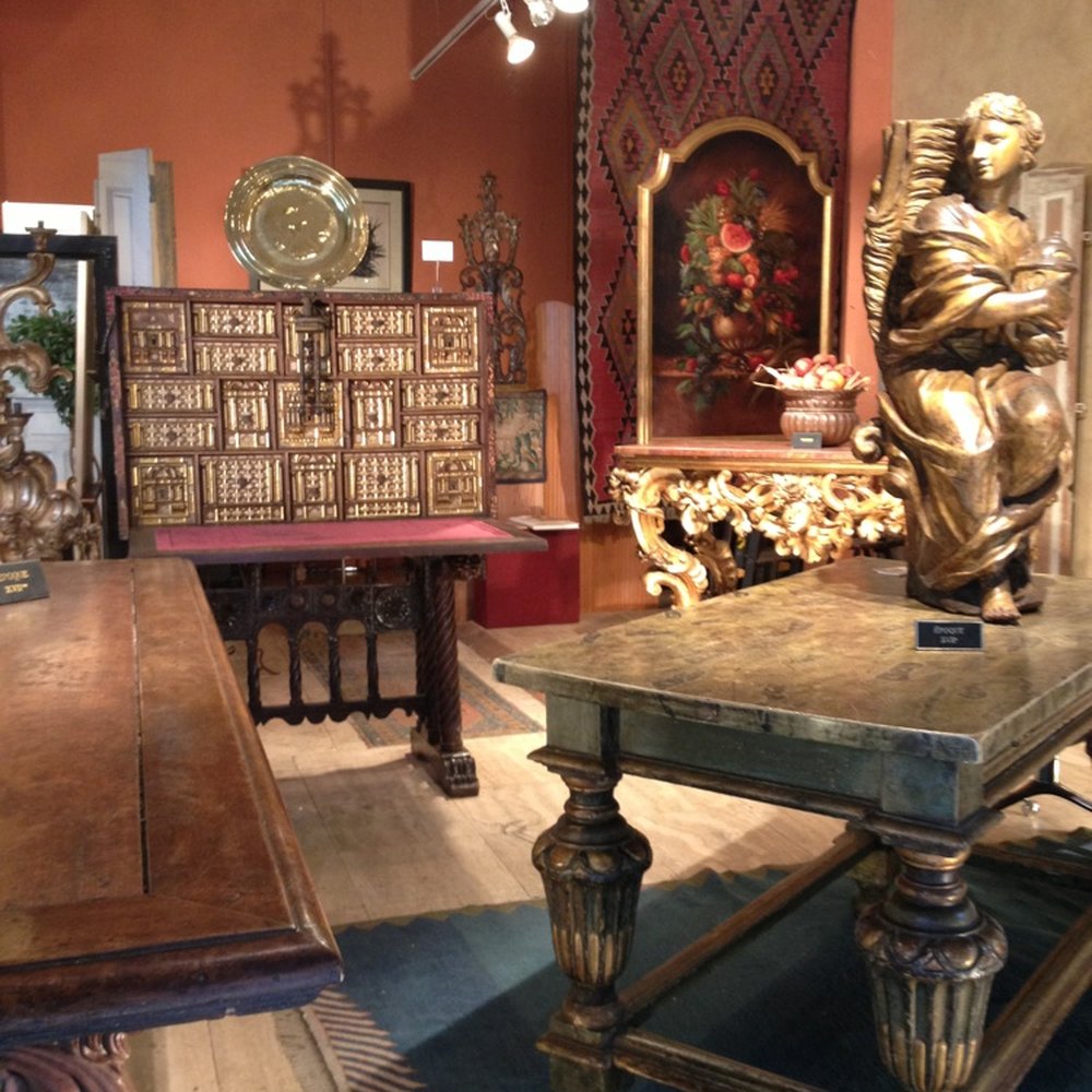 Marché Dauphine - Flea Markets Near Me - Saint-Ouen, 93