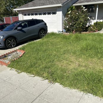 Erick’s Landscaping - Before - Landscaping Near Me