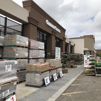 Lowe's - Front of store - Hardware Stores Near Me - Oxnard, California