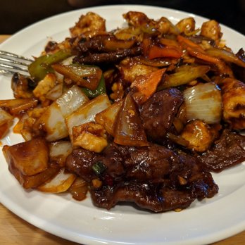 W Cafe - Combo Garlic Chicken beef and shrimp - Chinese Near Me - Eastvale, California W Cafe - Combo Garlic Chicken beef and shrimp - Chinese Near Me - Eastvale, California