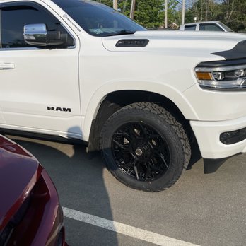 Custom Car Care - Auto Repair Near Me - Salem, New Hampshire