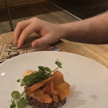 Drovers Dog - Kangaroo tartare with sweet potato chips - Breakfast & Brunch Near Me - Amsterdam, New Hampshire