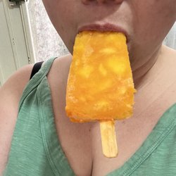 La Michoacana - Chunks  of pineapple