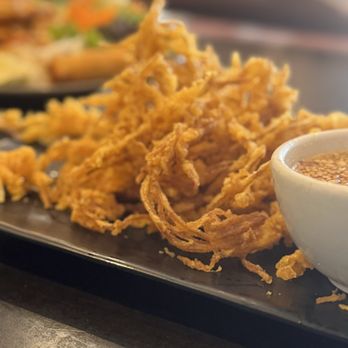 Panna Thai Restaurant - Crispy shredded papaya w an amazing dipping sauce. - Thai Near Me - Las Vegas, Nevada Panna Thai Restaurant - Crispy shredded papaya w an amazing dipping sauce. - Thai Near Me - Las Vegas, Nevada