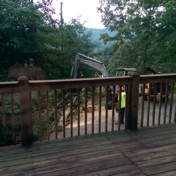 Epperson Tree - Clean up for logs for me to burn. - Tree Services Near Me - Hendersonville, North Carolina Epperson Tree - Clean up for logs for me to burn. - Tree Services Near Me - Hendersonville, North Carolina