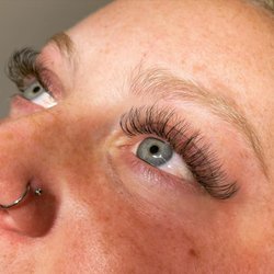 Amazing Lash Studio