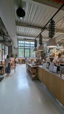 Eska Restaurant and Bakery by null