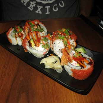 Ebaes - USC Trojan Roll - Ramen Near Me - Los Angeles, California