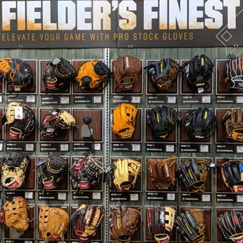 DICK'S Sporting Goods - Sports Wear Near Me - Chesapeake, Virginia