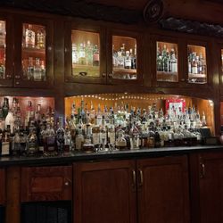 Shelly's Back Room - Extensive selection