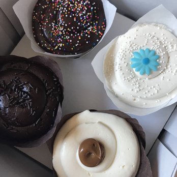 Sweet Treat Stop - Desserts Near Me Sweet Treat Stop - Desserts Near Me