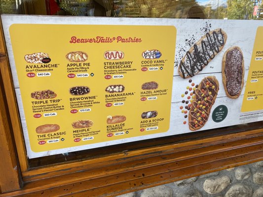BeaverTails- Queues de Castor (Banff East) by null